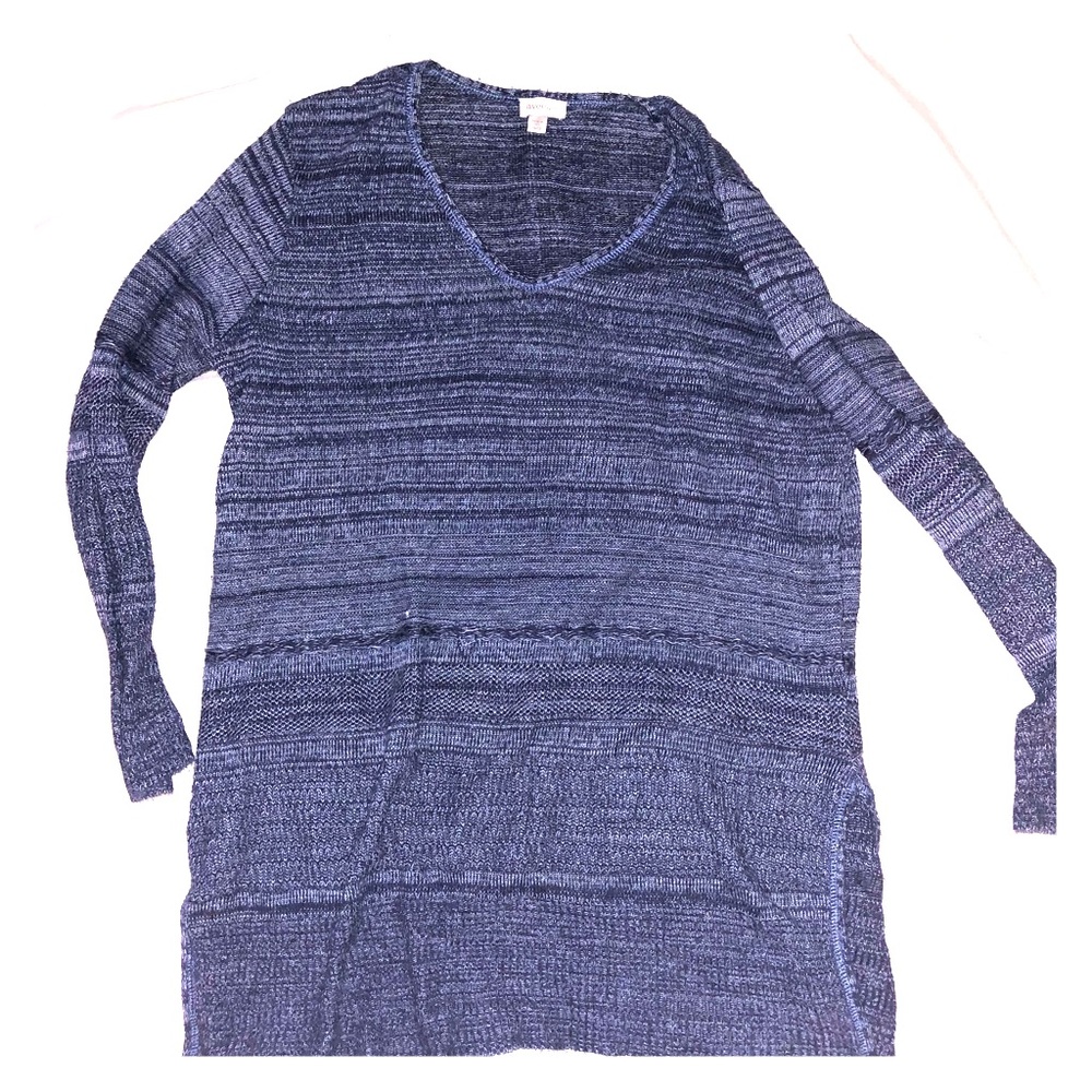🌪BOGO🌪Avenue long sleeve tunic length sweater